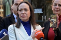 María Corina Machado anuncia regreso a Venezuela