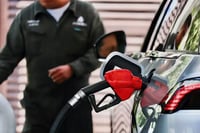 Sheinbaum garantiza control en precio de gasolina por IEPS