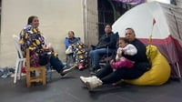 Colectivos mantienen toma en Comisión de Víctimas