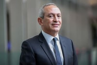 Adidas nombra a Nassef Sawiris como nuevo presidente del consejo