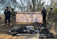 Vehículo con explosivos y arsenal fue asegurado en Mazatlán, Sinaloa
