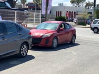 Choque por alcance moviliza a Tránsito en Jardines del Valle