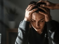 Adiós a la migraña: 9 alimentos 'inofensivos' que detonan tu dolor de cabeza