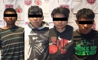Detienen a cuatro por posesión de 60 dosis de droga en Iztapalapa