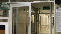Adultos mayores denuncian malos tratos y retrasos en atención del IMSS