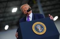 Trump sugiere a Irán no asistir al Mundial 2026 por seguridad