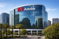 CEO de Adobe anuncia su salida tras 18 años en el cargo