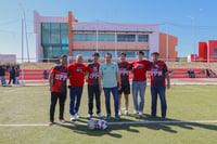 Impulsa Memo Ruiz el deporte universitario durante visita a la UP Piedras Negras