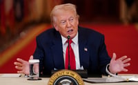 Trump afirma que Irán está 'totalmente derrotado' tras ataque a isla Kharg