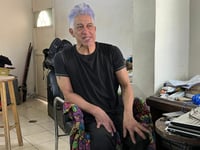 Llama organización a la adopción responsable de mascotas