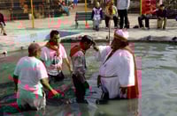 Peregrinos llegan a Espinazo para honrar al Niño Fidencio 2026