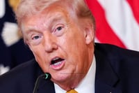 Trump afirma que sería un “gran honor” tomar Cuba y dice que podría “liberarla”