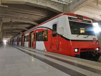 Sheinbaum admite retraso de una semana en Tren Suburbano al AIFA