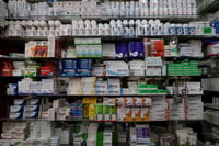 Gobierno reduce deuda con farmacéuticas a 5 mil mdp: Salud