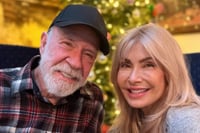 La historia de amor de Chuck Norris y Gena O’Kelley, su compañera de vida