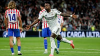 Derbi madrileño: Real Madrid se impone 3-2 con remontada incluida y una expulsión clave