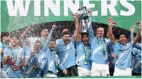 Manchester City vence 2-0 al Arsenal y se corona campeón de la EFL Cup
