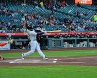 Gigantes vencen 10-2 a Sultanes en juego de exhibición