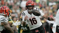 El veterano quarterback Joe Flacco se queda en Cincinnati para la temporada 2026