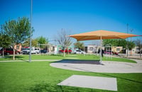 Trabajos en plaza de Villa Real continúan mientras se registran daños