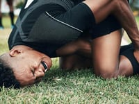 Expertos identifican los deportes con mayor riesgo de lesiones graves