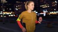 La alimentación tras el ejercicio nocturno: claves para recuperarse y dormir mejor