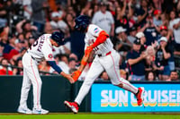 Hunter Brown lanza seis entradas de una carrera y Astros vencen 9-2 a Medias Rojas