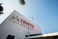 Avanza en Senado reforma para reconocer a hermanos como derechohabientes del ISSSTE