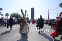 Tradicional viacrucis del Santuario de Guadalupe reúne a la comunidad de Monclova