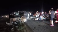 Regresaban del río y terminan involucrados en fuerte choque en Múzquiz