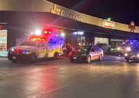 Choque en estacionamiento del Mall Paseo Monclova deja una mujer lesionada