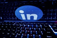 LinkedIn bajo escrutinio por sistema oculto que rastrea extensiones de usuarios