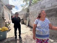 Exparamédico busca asegurarse para operarse