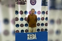 Sorprenden a hombre armado con cuchillo en la colonia Praderas
