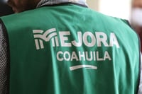 Mejora Coahuila distribuye minisplits y cemento económico en Nueva Rosita