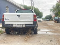Tormenta provoca fugas de gas y personas atrapadas en sus vehículos 