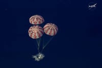 Artemis II regresa a la Tierra tras histórica misión lunar