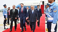 Irán y Estados Unidos inician diálogo de paz en Pakistán