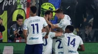 Inter de Milán vence 4-3 al Como en un partido frenético y consolida su liderato