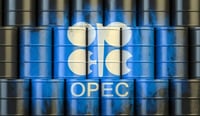 OPEP reduce 7.88 millones de barriles diarios en marzo: informe mensual