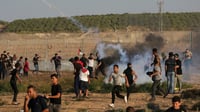 Israel dispersa protesta de niños palestinos con gas lacrimógeno