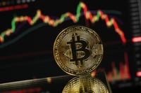 Bitcoin supera los 75,000 dólares y reactiva el mercado cripto