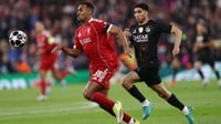 PSG vence 2-0 al Liverpool en Anfield y avanza a semifinales de la Champions League
