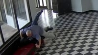 Director de secundaria frustra tiroteo en Oklahoma y somete a exalumno armado