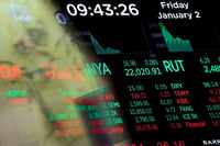 Brecha del petróleo físico y futuros tras crisis de Ormuz