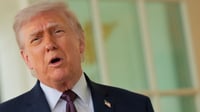 Trump descarta reunión con papa León XIV tras críticas