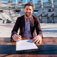 Lionel Messi compra el UE Cornellà, club de Tercera RFEF en España