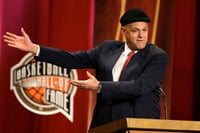 Muere Oscar Schmidt, leyenda del basquetbol brasileño