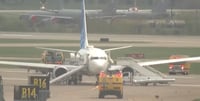 Operativo de emergencia tras incidente en vuelo de United