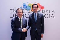 Canciller Roberto Velasco inicia gira de trabajo en Bruselas